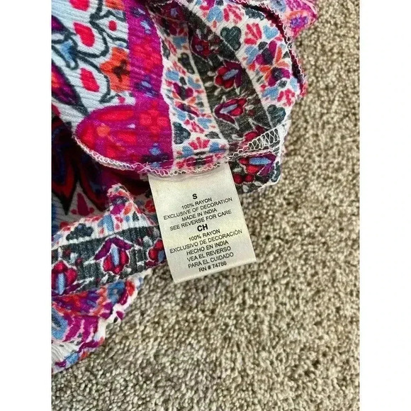 Altar’d State Patterned Romper size Small - Picture 6 of 6